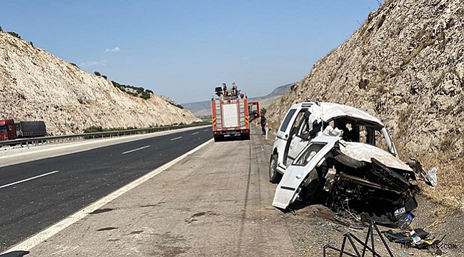Kahramanmaraş-Gaziantep yolunda feci kaza: 2’si ağır 6 yaralı