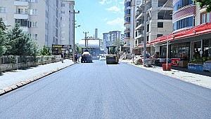 Onikişubat Belediyesi’nden Hürriyet ve 5 Nisan’da kapsamlı asfalt çalışması