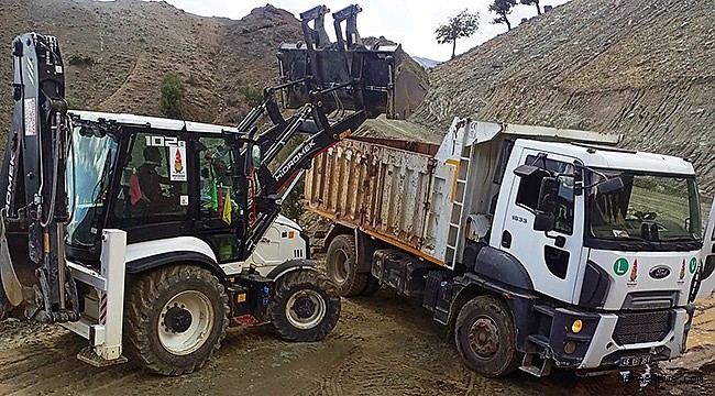 Onikişubat’ın kırsal mahallelerinde ulaşım altyapısı güçlendiriliyor