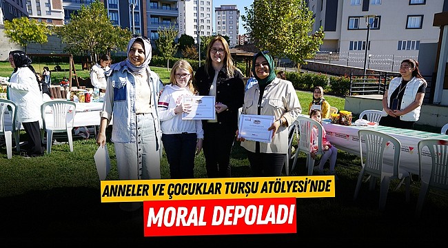 Anneler ve Çocuklar Turşu Atölyesi’nde Moral Depoladı